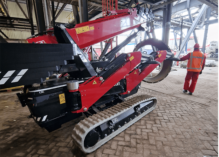 Hoeflon C30e Pick & Carry kraan huren Ecranes