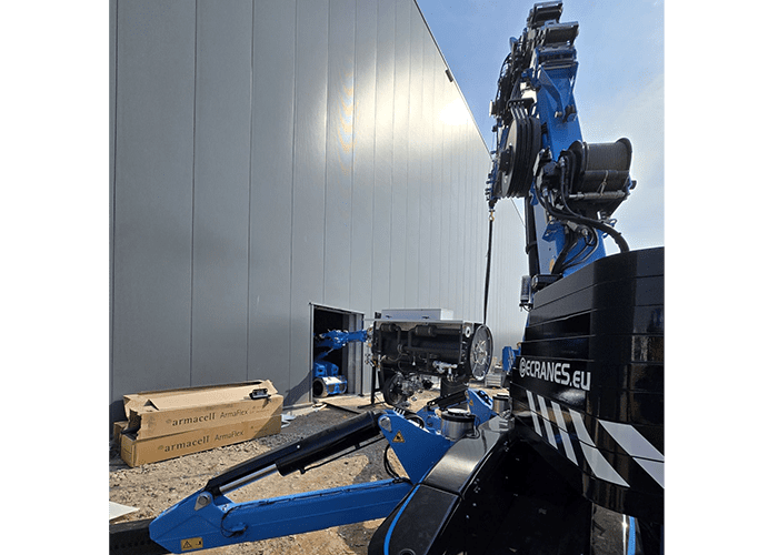 Hoeflon C30e Valla C36R 3.6t Pick & Carry kraan huren Ecranes