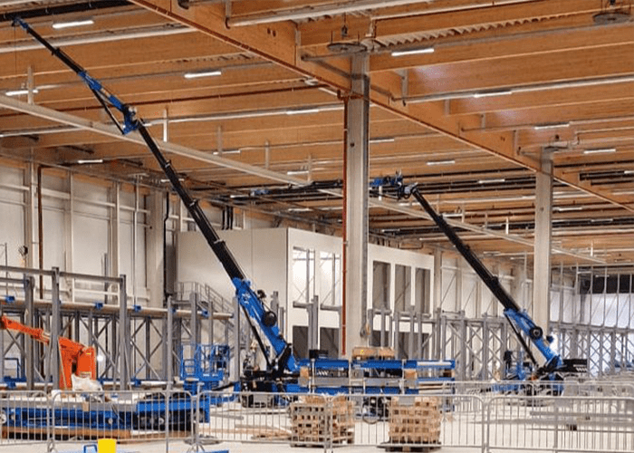 Hoeflon C30e huren Ecranes