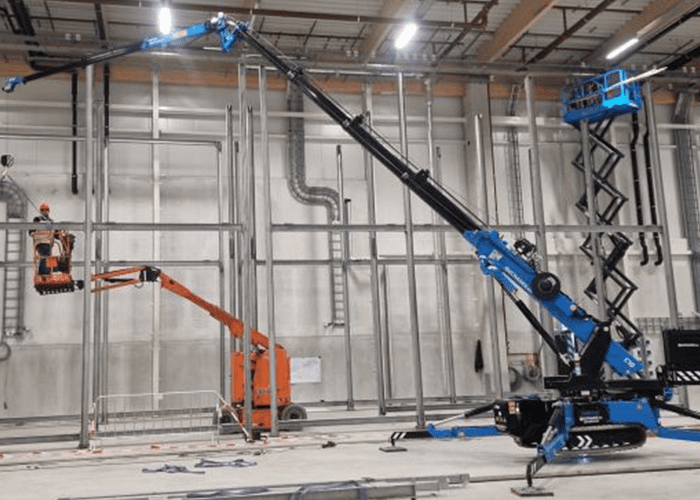 Hoeflon C30e huren Ecranes