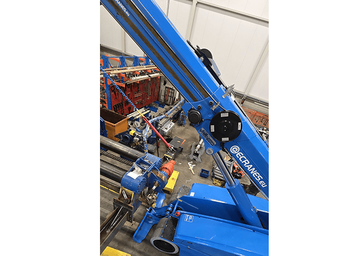 V210R 21 tons Pick & Carry kraan Testhijs 16 ton Huren Ecranes