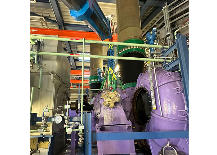 Valla V210R 21 ton PIck & Carry kraan huren Ecranes