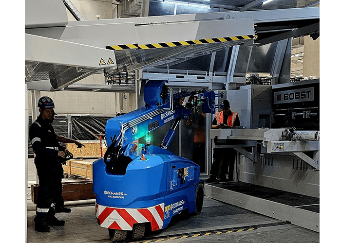 Valla V36R 3.6t Pick & Carry kraan 100% elektrisch huren Ecranes