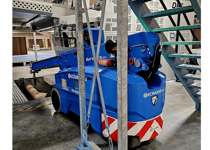 Valla V36R 3.6t Pick & Carry kraan huren Ecranes