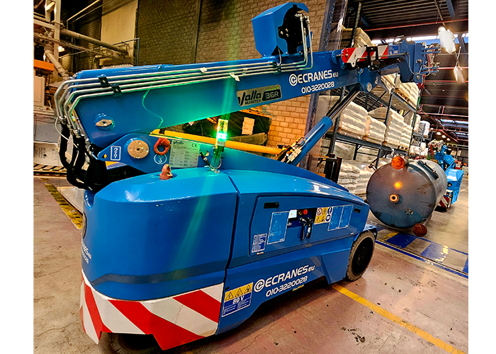 Valla V36R 3.6t pick & Carry kraan huren Ecranes