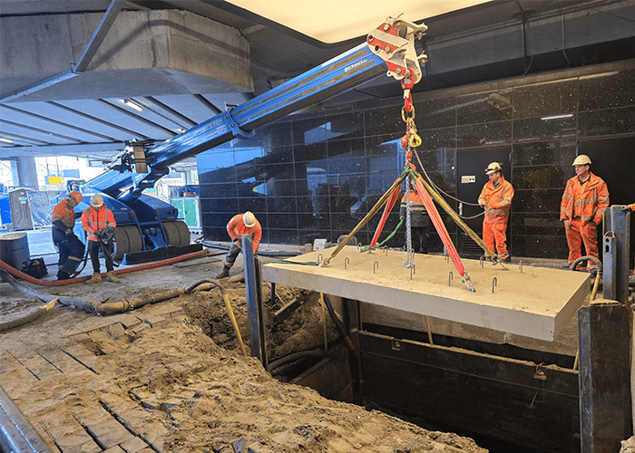 Tadano Valla V210R 21 tons Pick&Carry kraan huren bij Ecranes