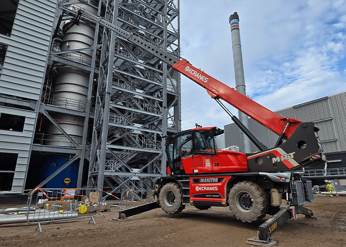 Roterende Verreiker Manitou 2660 met machinist huren bij Ecranes
